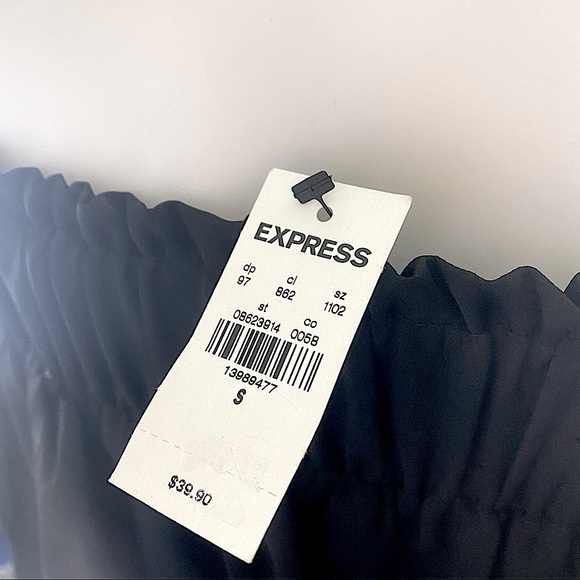 NWT Express Off-the-shoulder Strapless Top - Picture 5 of 5